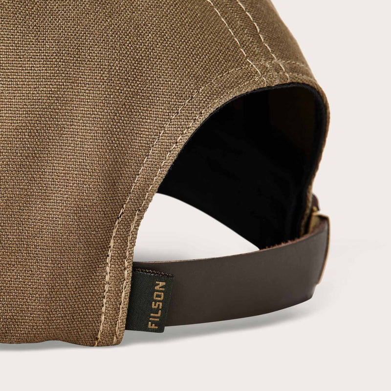 Dry tin cloth logger cap von Filson | Marsh olive s (Brown)