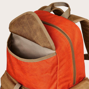 Surveyor 36l backpack di Filson | Dark tan/flame (Orange)