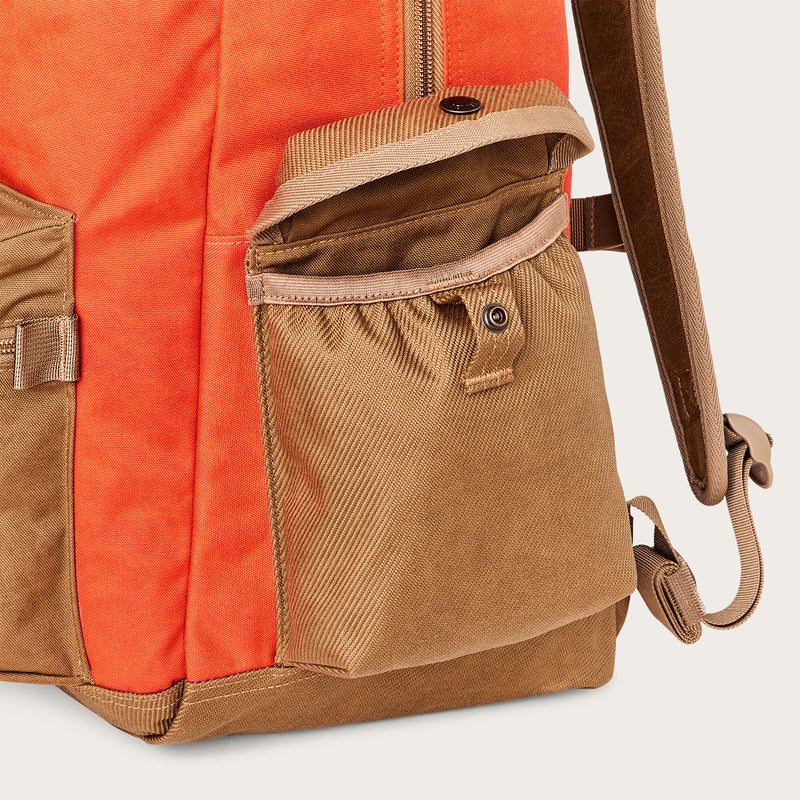 Surveyor 36l backpack di Filson | Dark tan/flame (Orange)