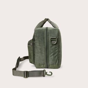 Surveyor pullman pack von Filson | Service green (Green)