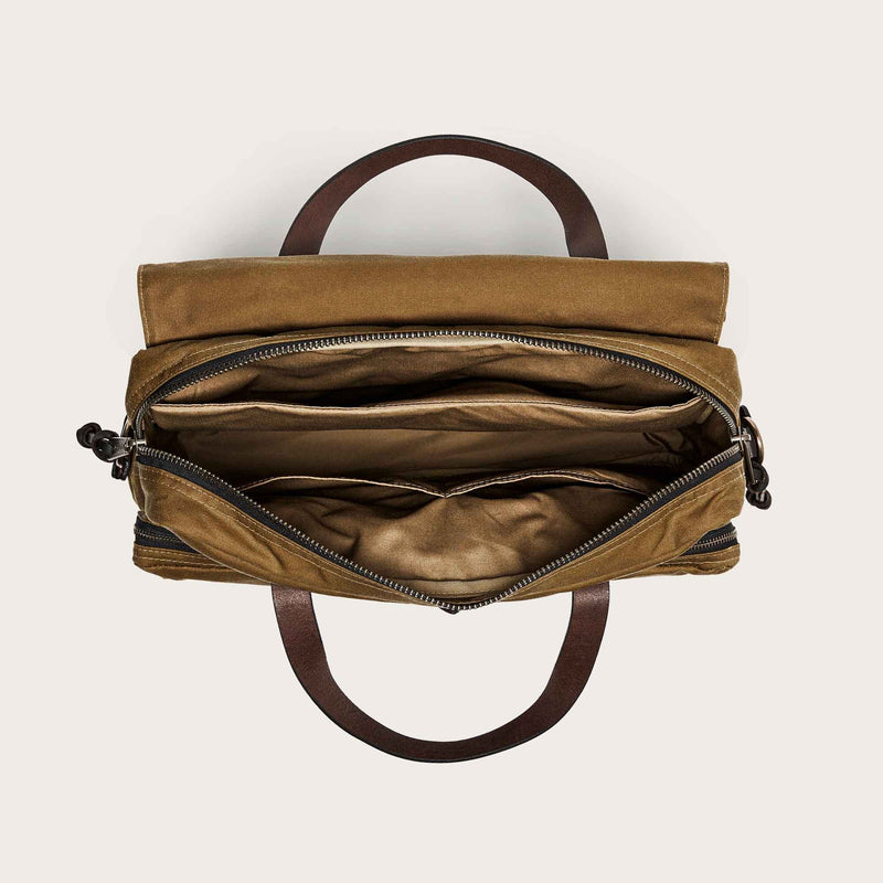 24 hour tin cloth briefcase di Filson | Dark tan (Beige)