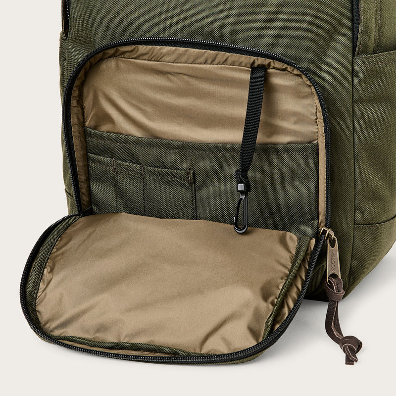 Dryden backpack di Filson | Otter green (Green)