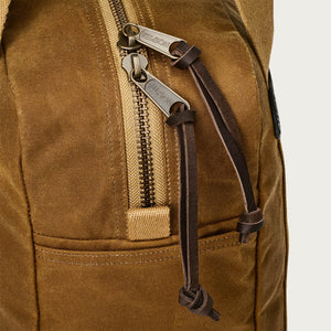 Tin cloth zipper tote bag von Filson | Dark tan (Brown)