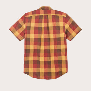 Short sleeve lightweight alaskan guide shirt von Filson | Red / yellow / brown check (Multicolor)