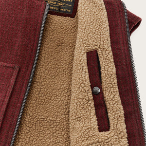 Lined mackinaw wool work vest von Filson | Dark red blac (Red)