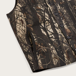 Oil tin cloth vest von Filson | Realtree hardwoods camo (Brown)