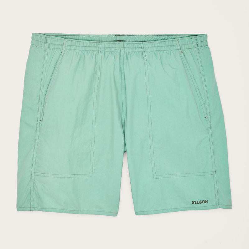 Oxbow lake trunks von Filson | Granite green (Green)