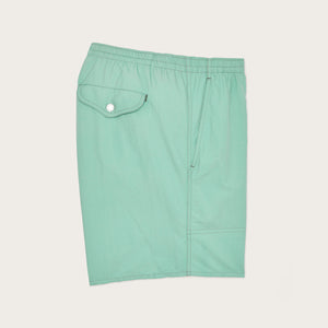 Oxbow lake trunks von Filson | Granite green (Green)