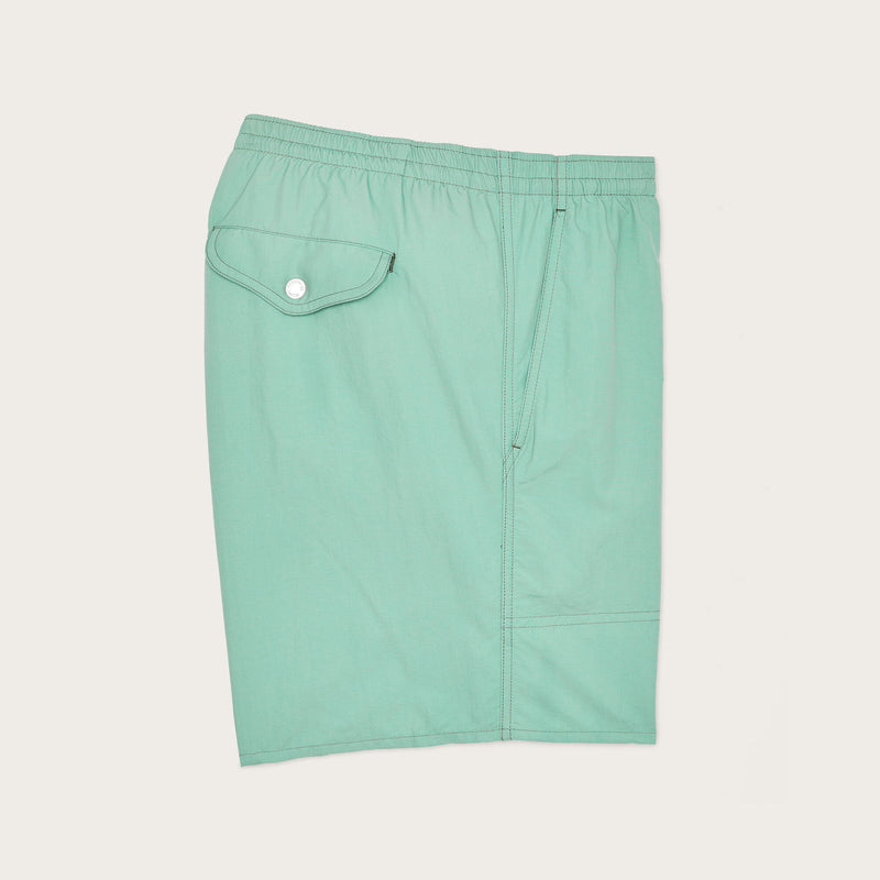 Oxbow lake trunks von Filson | Granite green (Green)