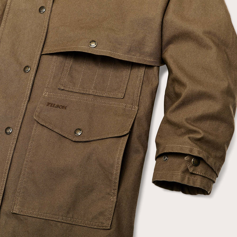 Women's dry tin duster coat di Filson | Marsh olive (Green)